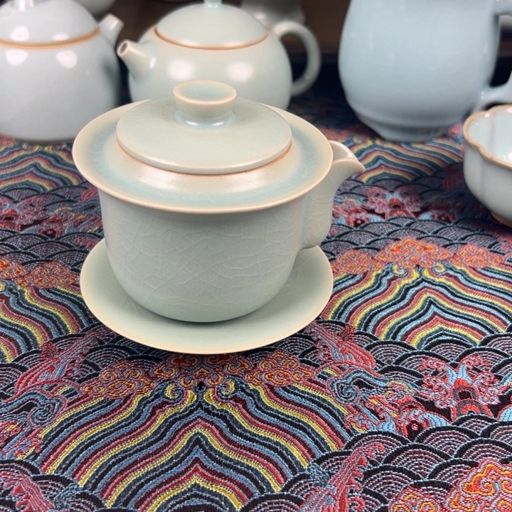 仿古釉水纯手工手抓壶