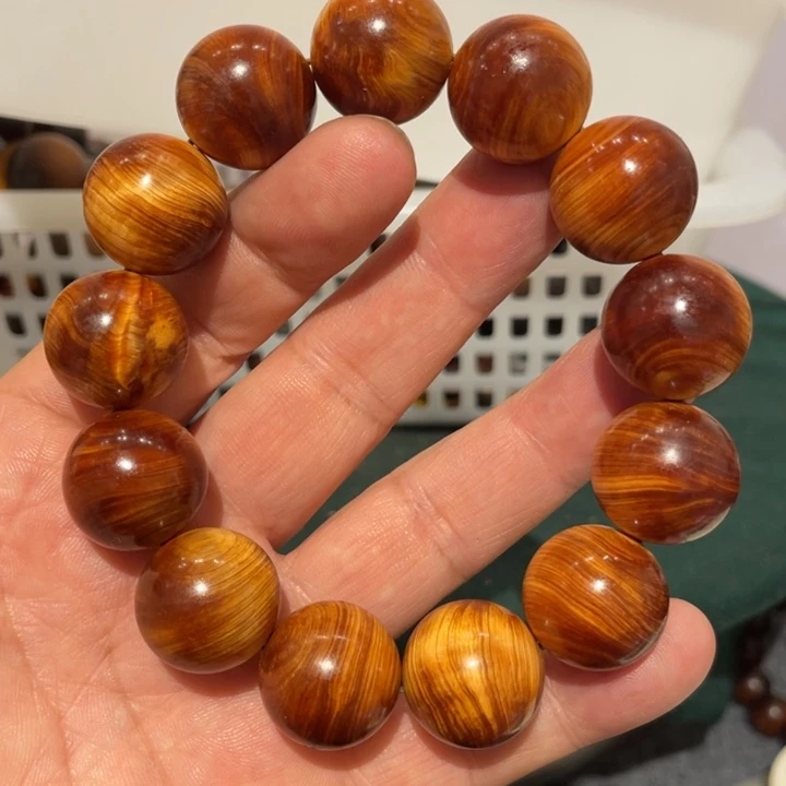 用***5柏木（崖柏）1.8红油玉化串