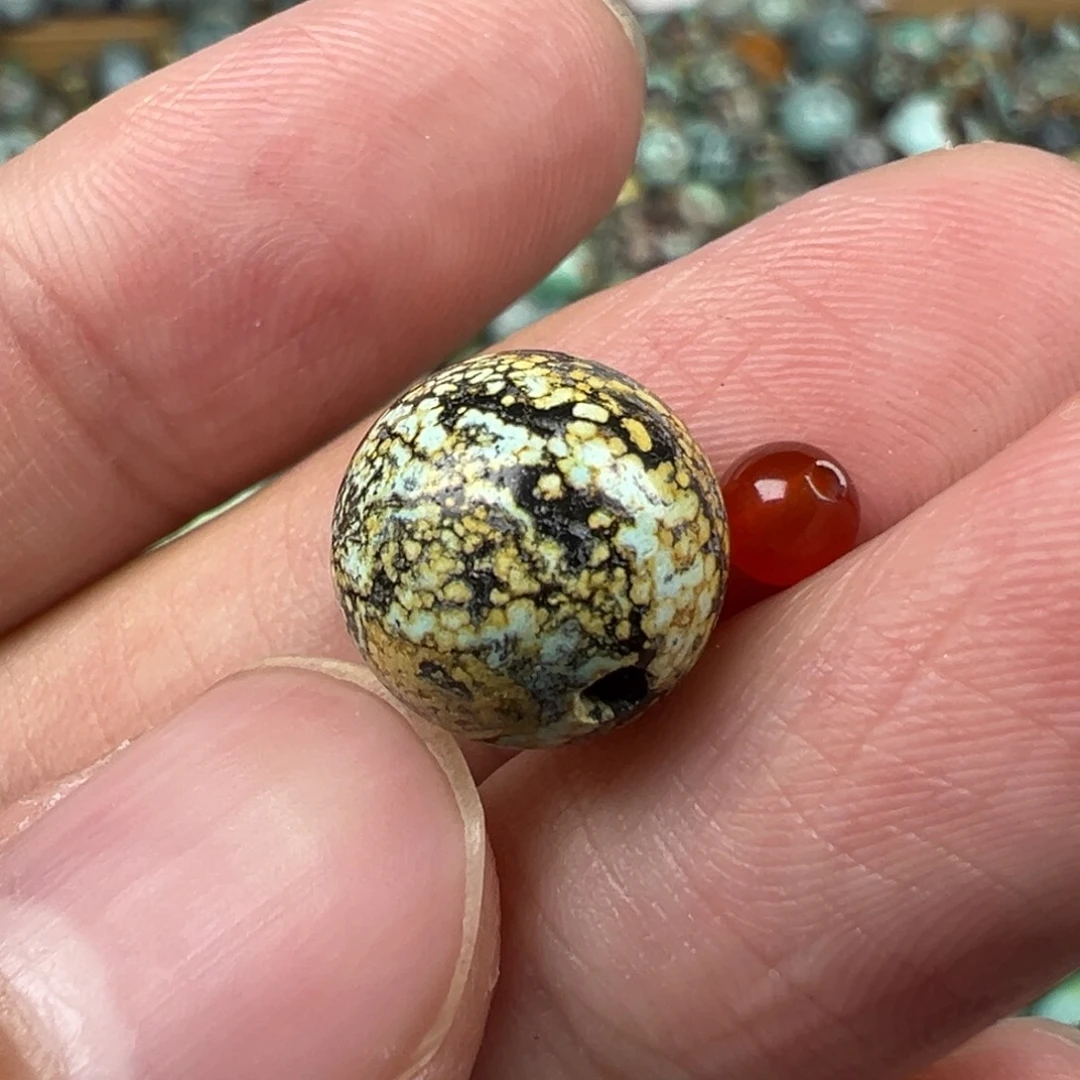 是***、南红玛瑙配饰未镶嵌卡11.6