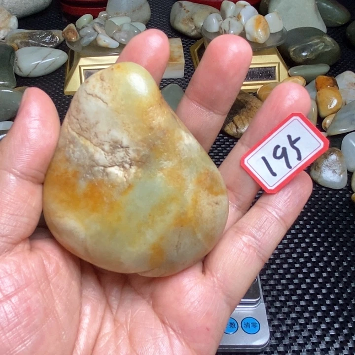 未镶嵌和田玉把件195