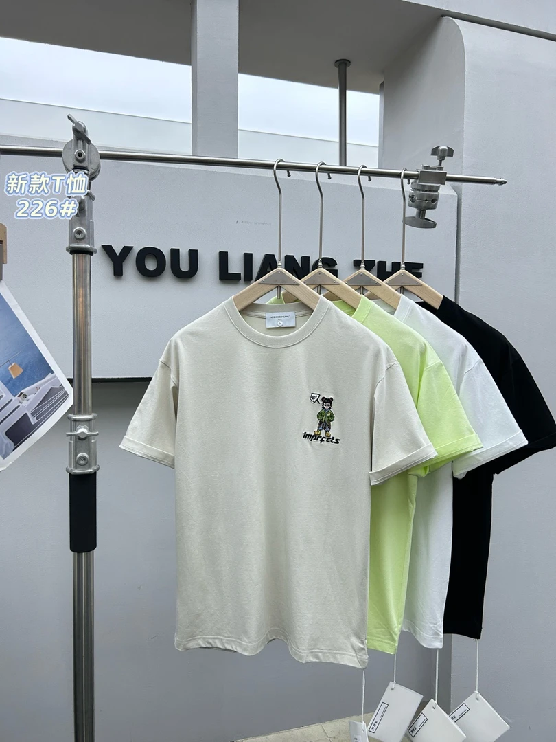 《果冻绿》小众设计时尚撤柜新款短T-226