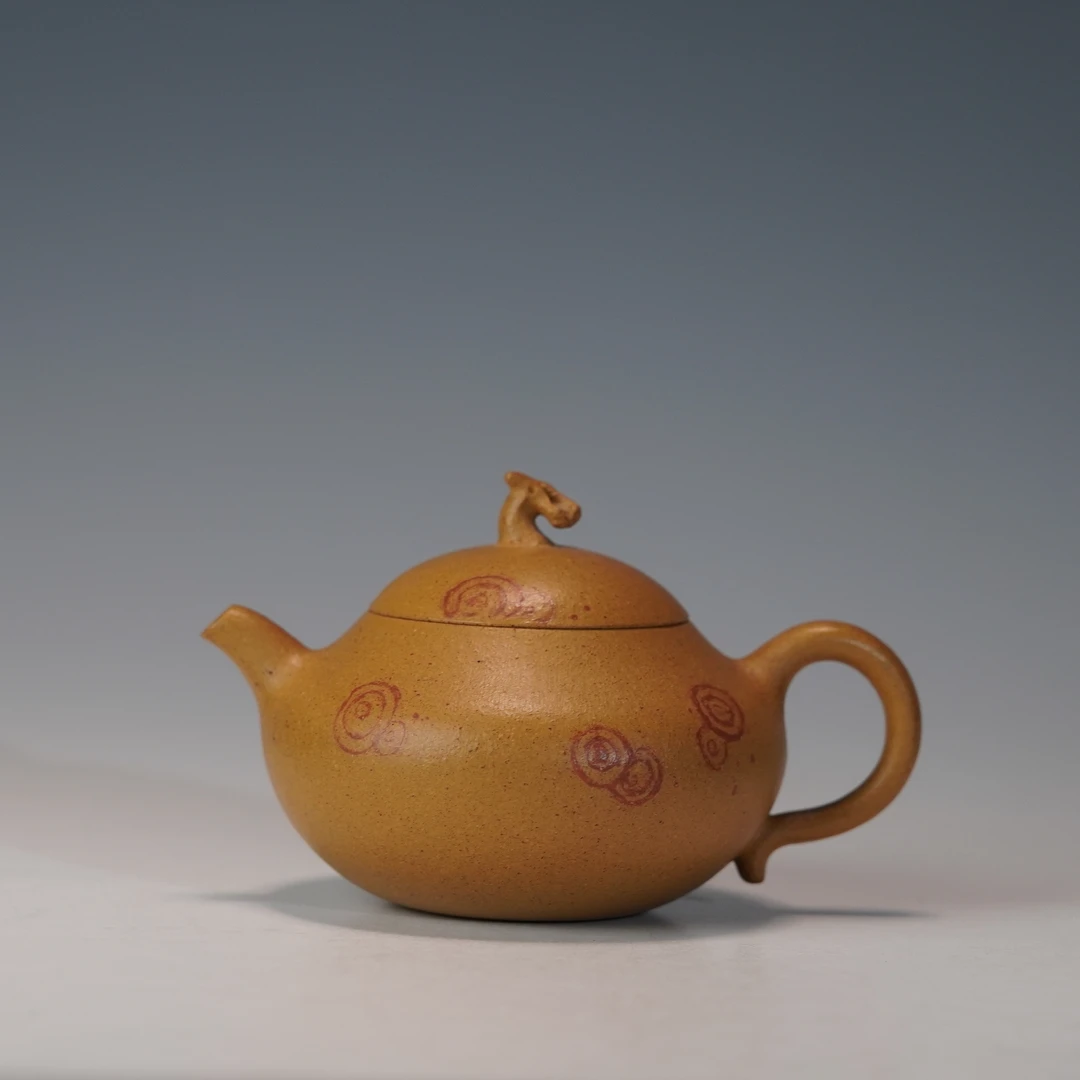 lot.22596 林莉 黄金段福禄壶 120cc