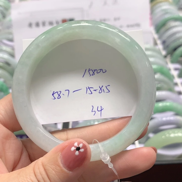 翡翠未镶嵌手镯34