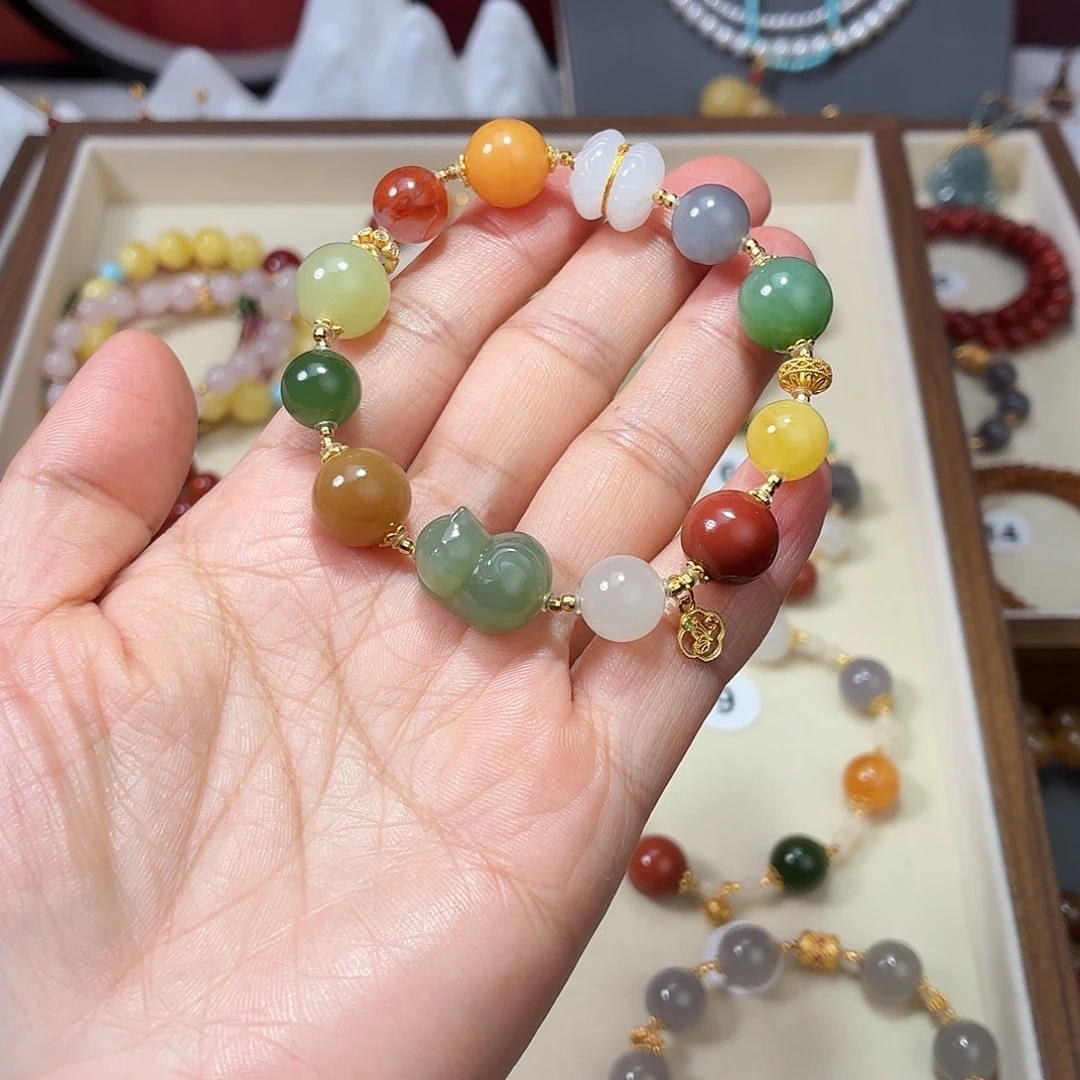 和田玉未镶嵌手链猫猫，多宝，