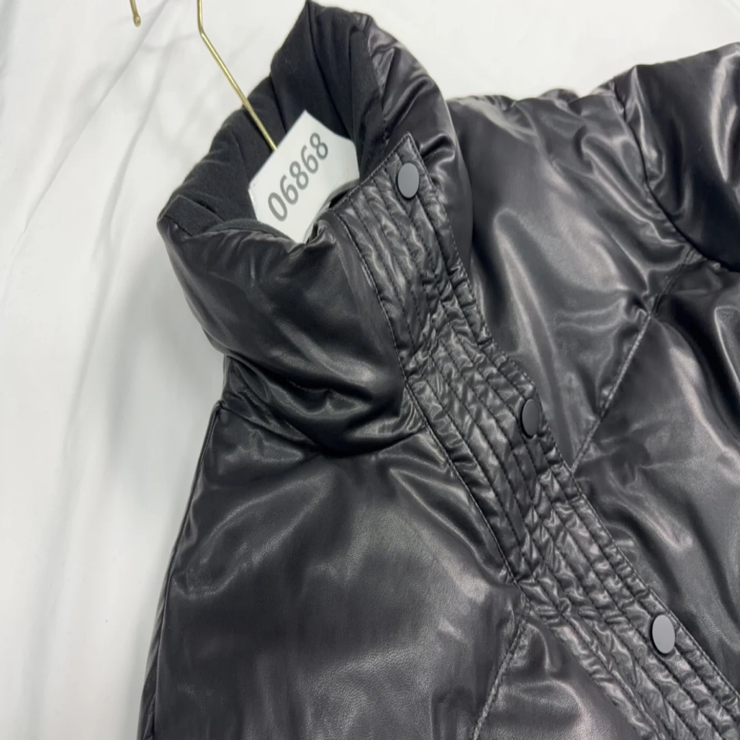 时尚女装【06868】壹吧门口