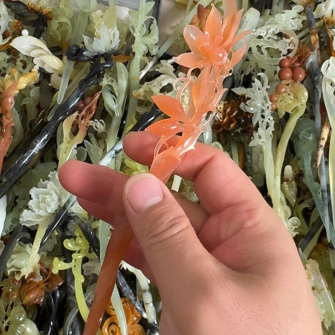 桶***桶蛇纹石玉未镶嵌发饰
