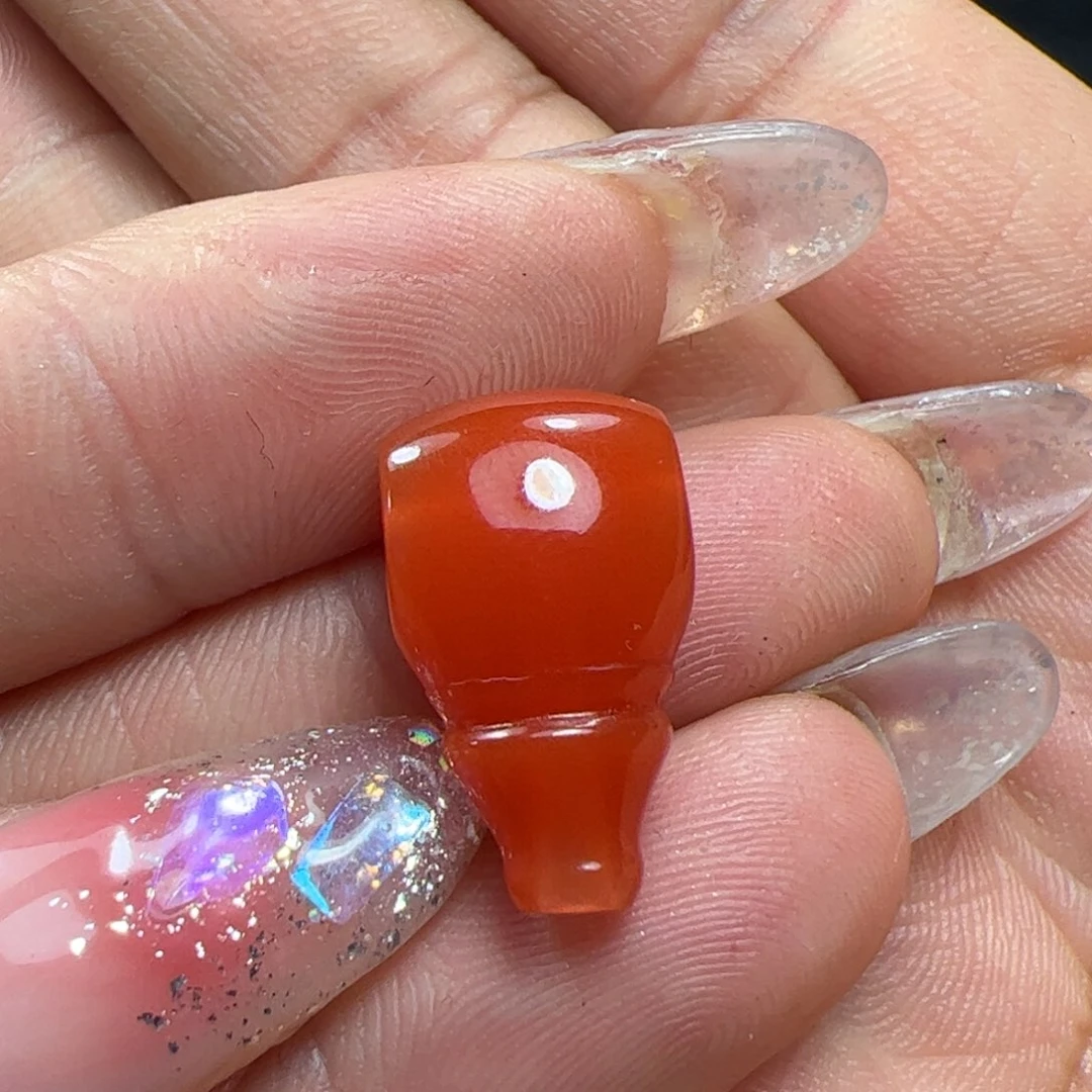 南红玛瑙三通未镶嵌有****舞