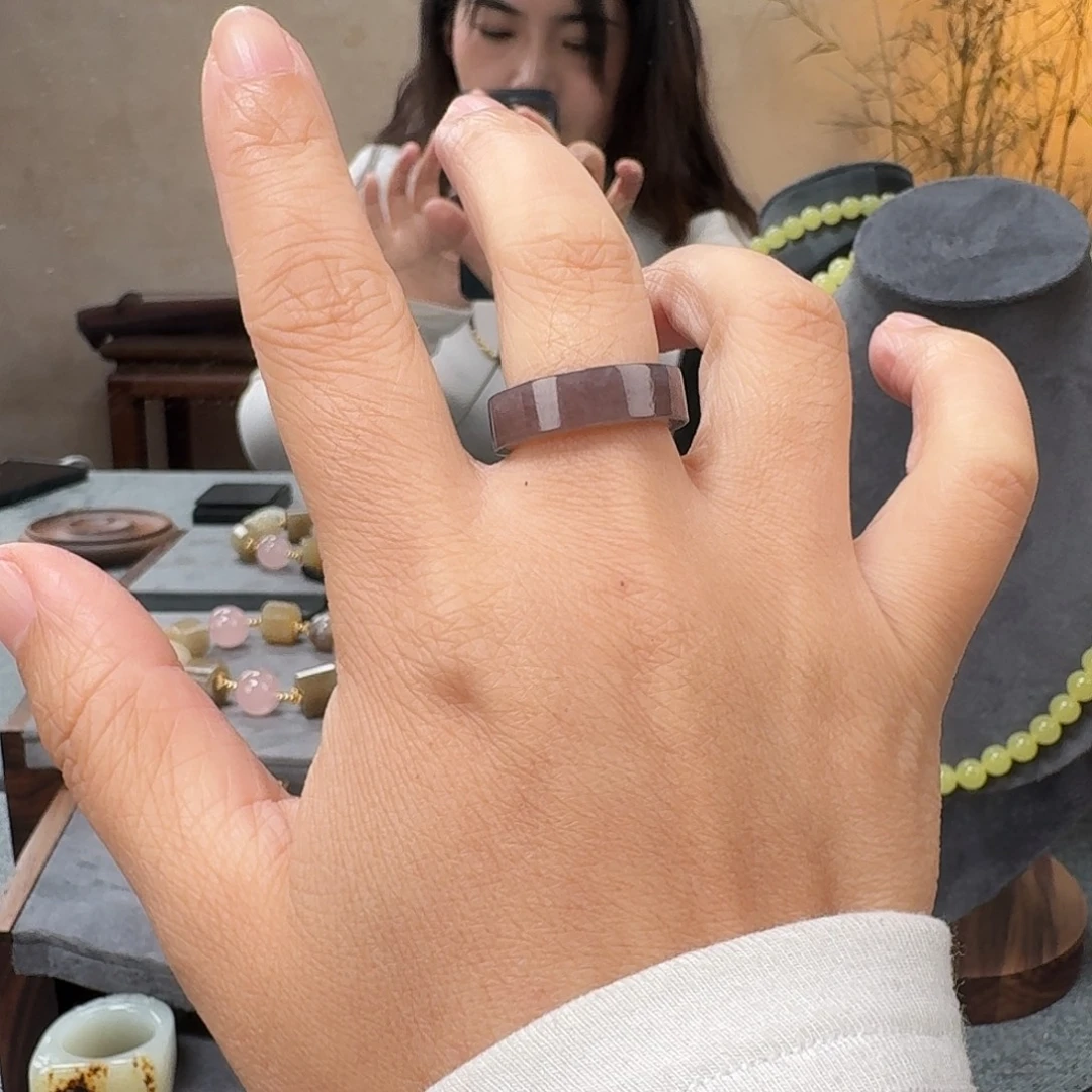 和田玉未镶嵌戒指