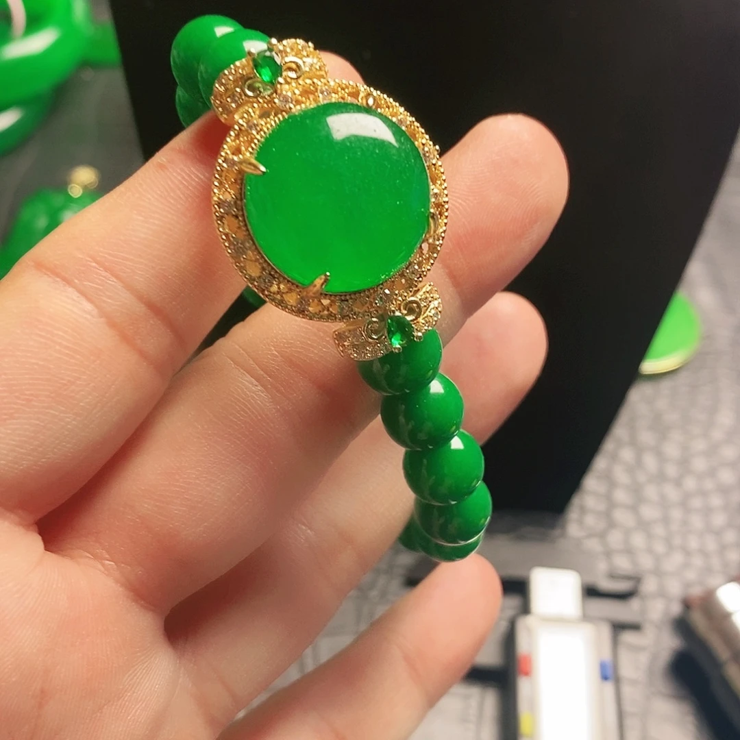 颈饰14K金镶嵌翡翠