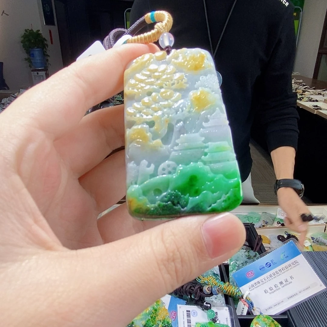 颈饰未镶嵌翡翠翡翠