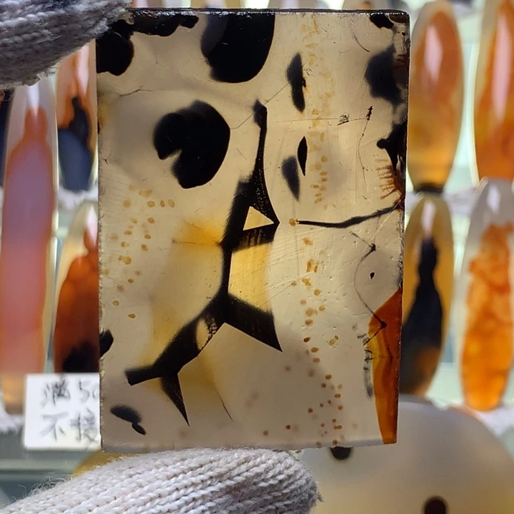 未镶嵌颈饰玛瑙/玉髓84