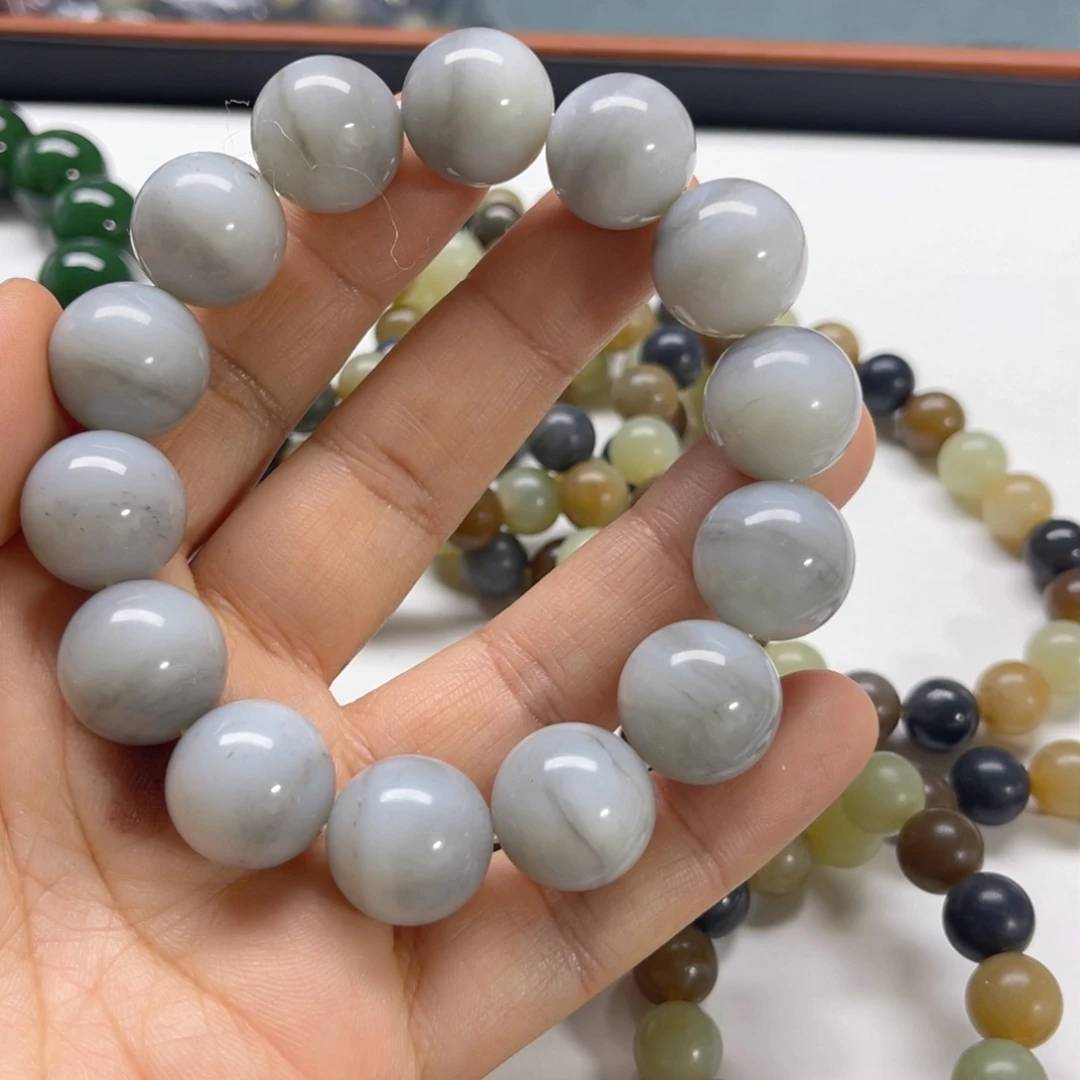 未镶嵌手链和田玉