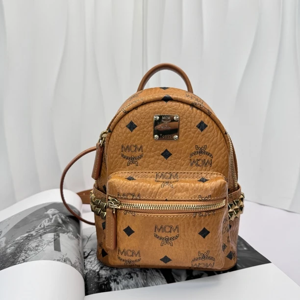 95新 MCM 单肩袋书包/1841