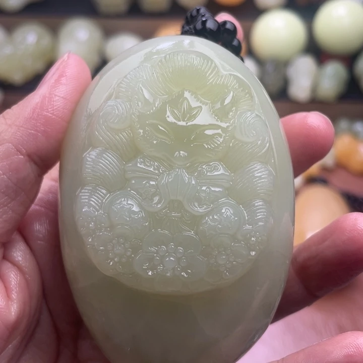 一***走石材天然古青石手把件