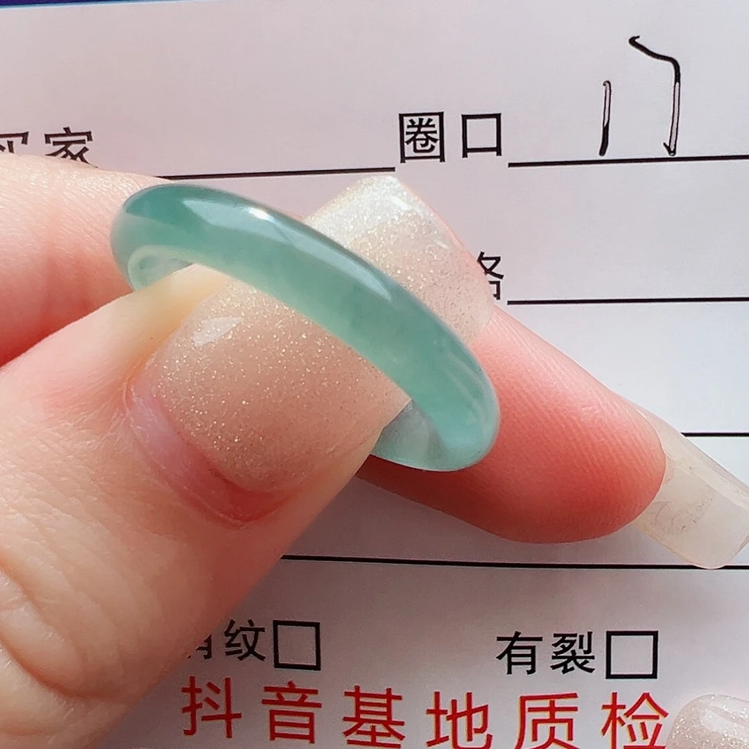 未镶嵌戒指翡翠翡翠