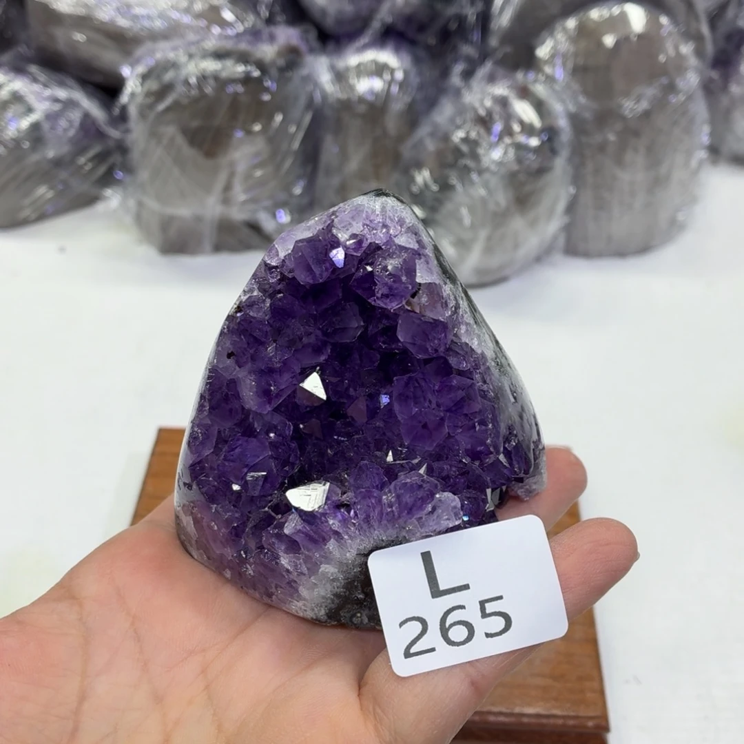 水晶摆件未镶嵌天然紫水晶