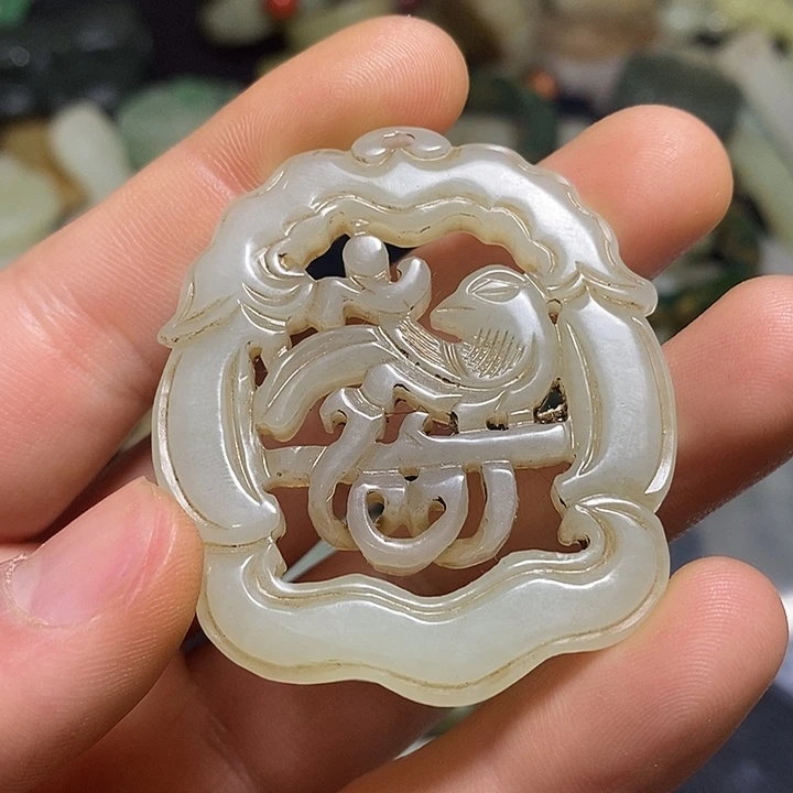 和田玉（糖玉）未镶嵌颈饰