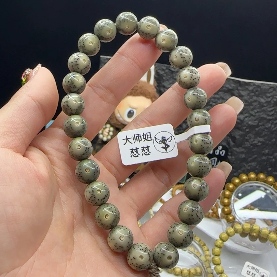 星月菩提吊坠一物一图10正圆手持