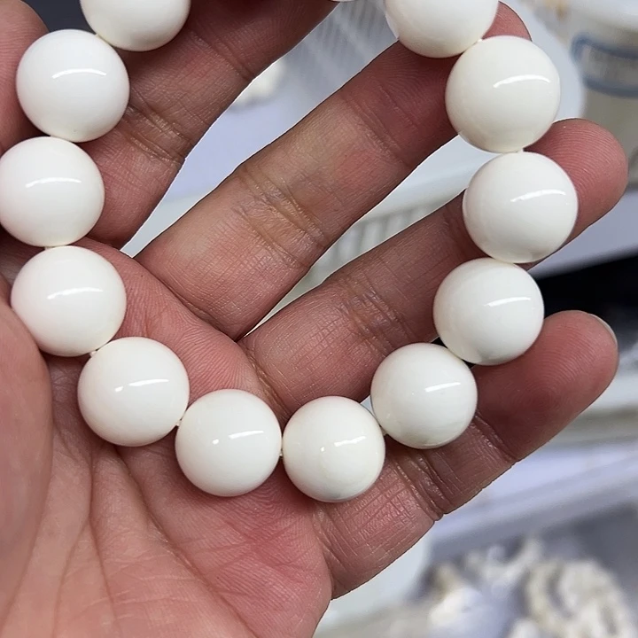 白玉菩提吊坠白色351