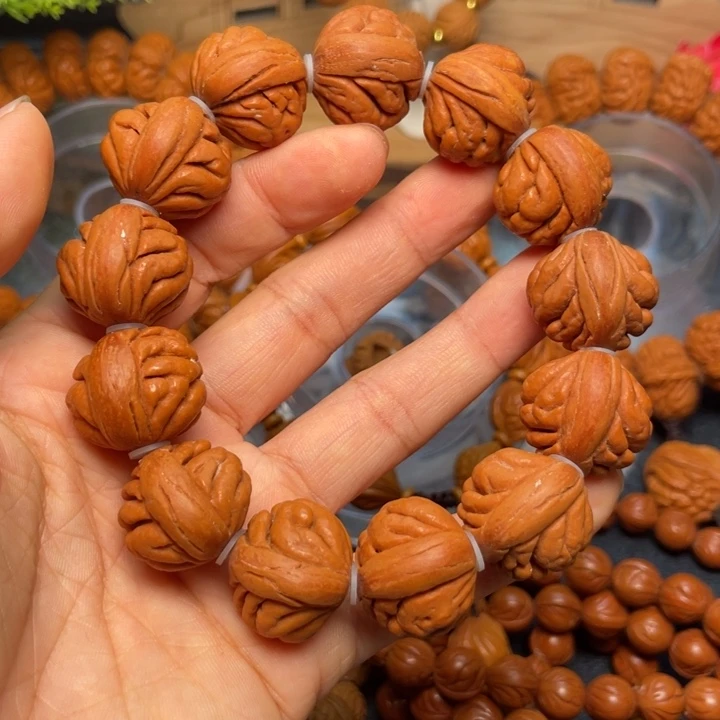 桃核手串龙纹桃核61