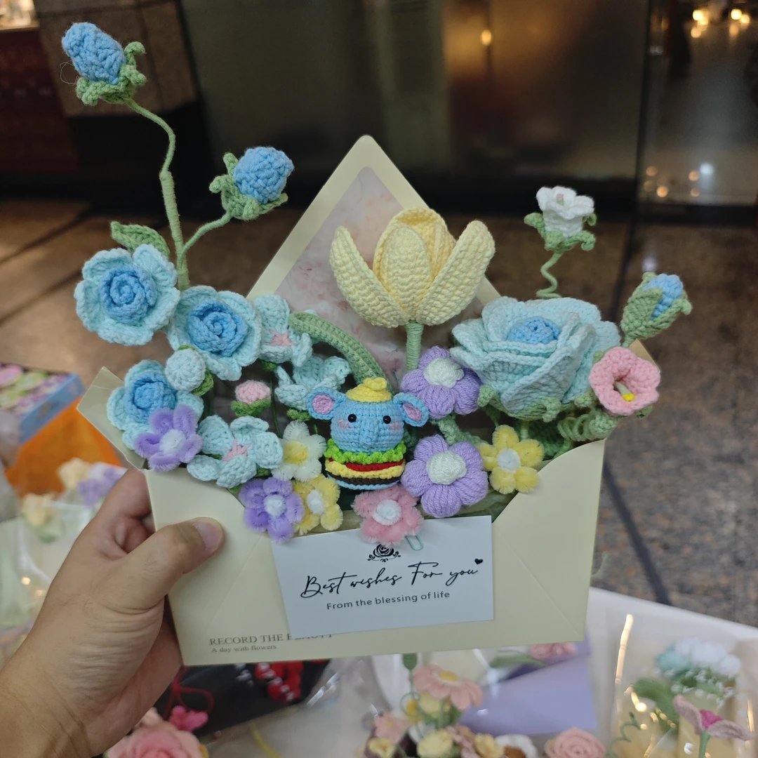 顽皮小象信封花束适合中高考毕业送同学老师闺蜜