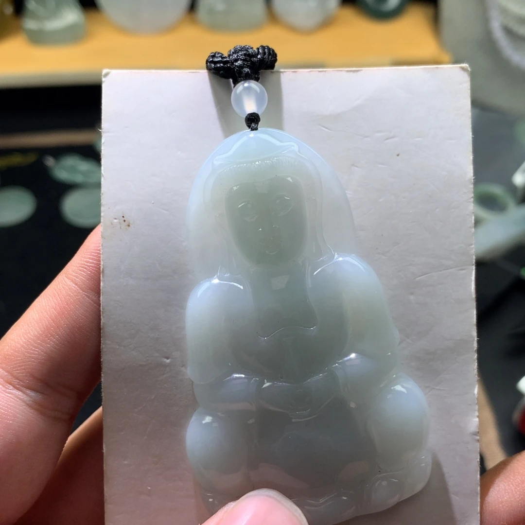翡翠未镶嵌颈饰000