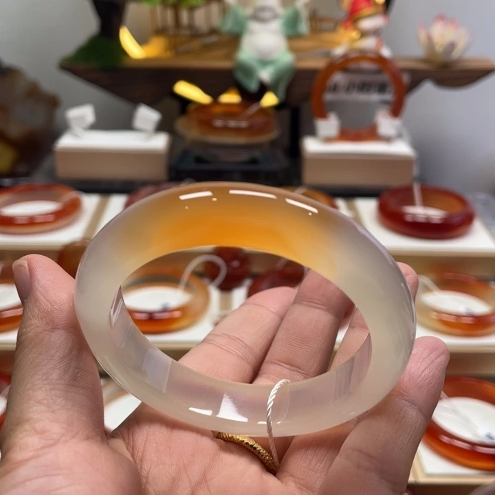 玛瑙/玉髓未镶嵌手镯