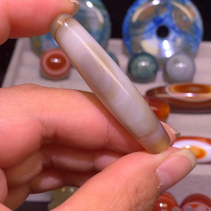 未镶嵌玛瑙/玉髓珠宝奇石