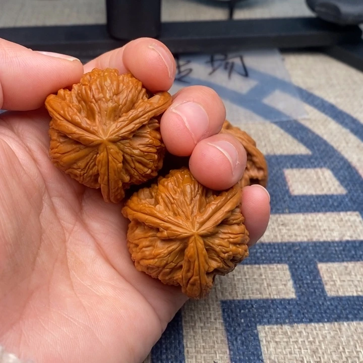 吊坠文玩核桃杜*®三棱