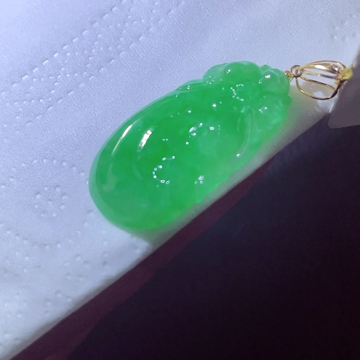 定制翡翠未镶嵌翡翠