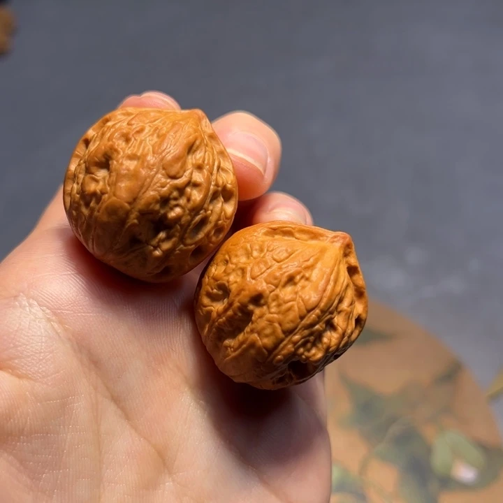 文玩核桃把件275小刺猬