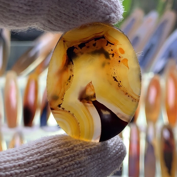 未镶嵌玛瑙/玉髓珠宝半成品148