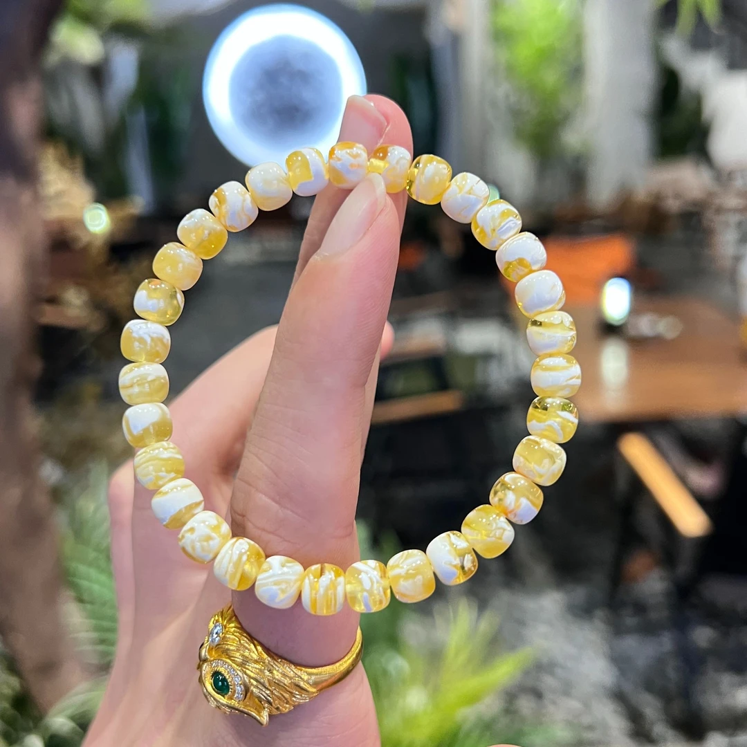 天然原矿无优化保真俄料金瓷白溶洞妖花老型珠蜜蜡手串多样性发一