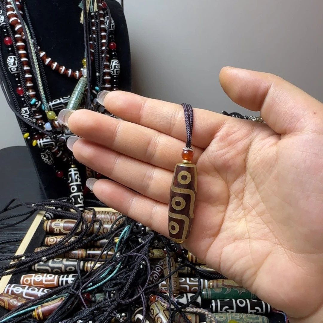 玛瑙/玉髓合金颈饰