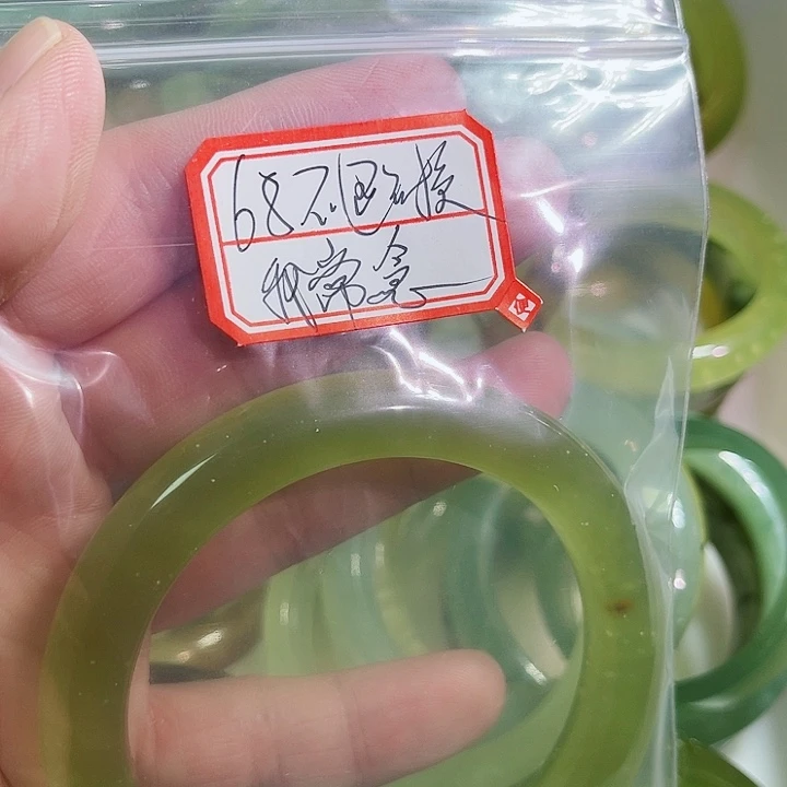 我***念蛇纹石玉合金手镯