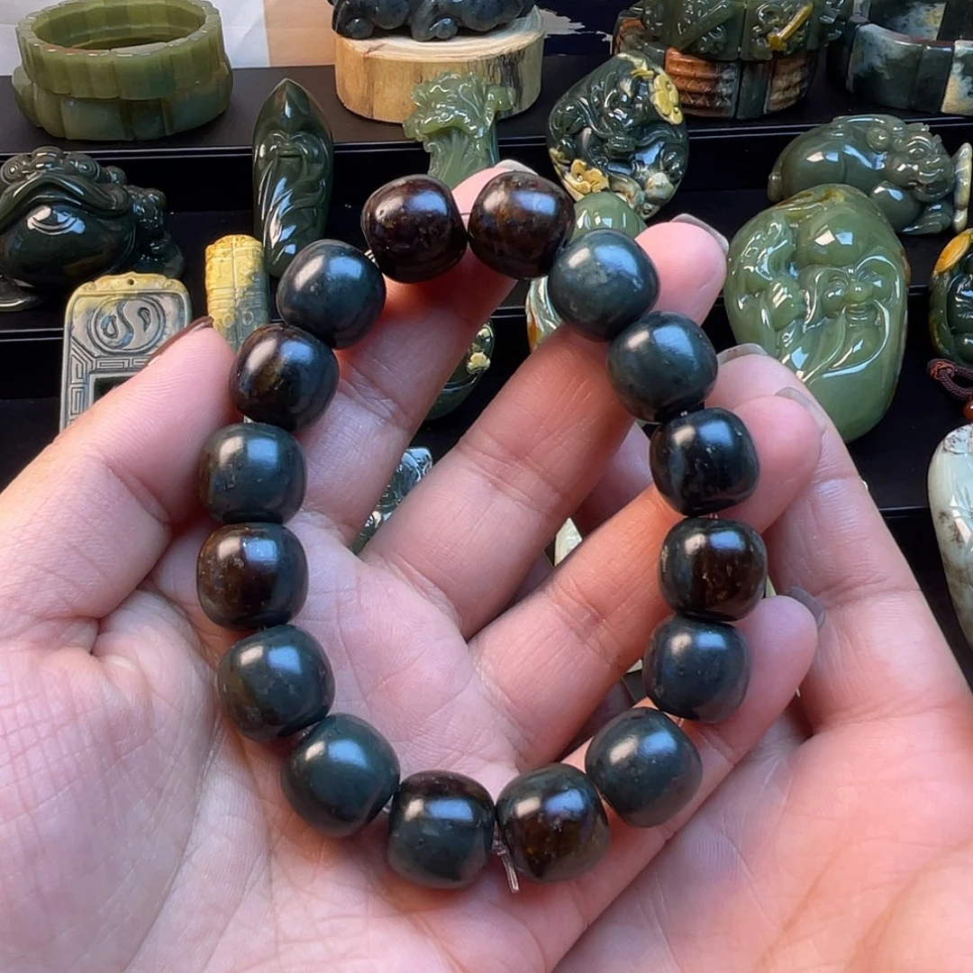 透闪石质玉未镶嵌手链