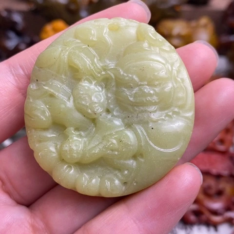 未镶嵌蛇纹石玉颈饰126