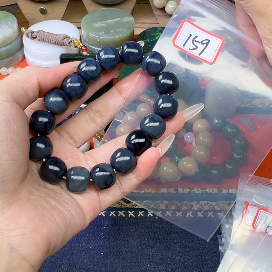 和田玉未镶嵌珠宝半成品