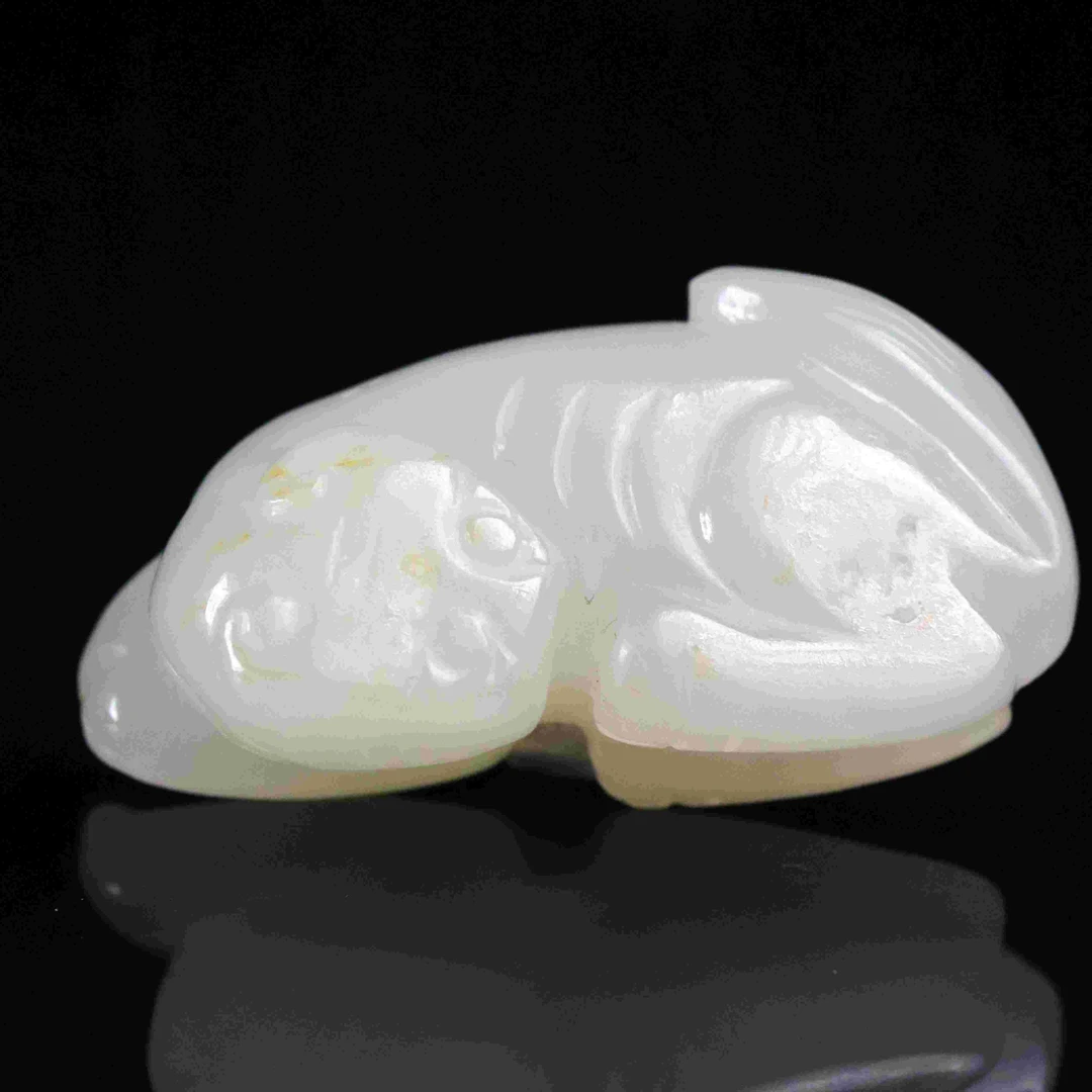 【臻】{库出}和田玉瑞兽花件