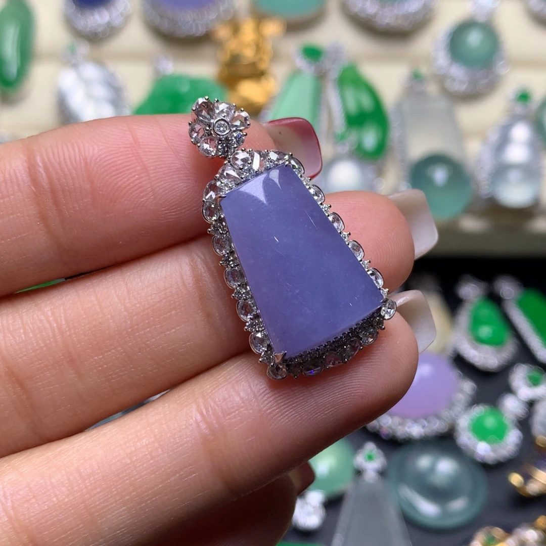 吊坠(不含链)18K金镶嵌翡翠