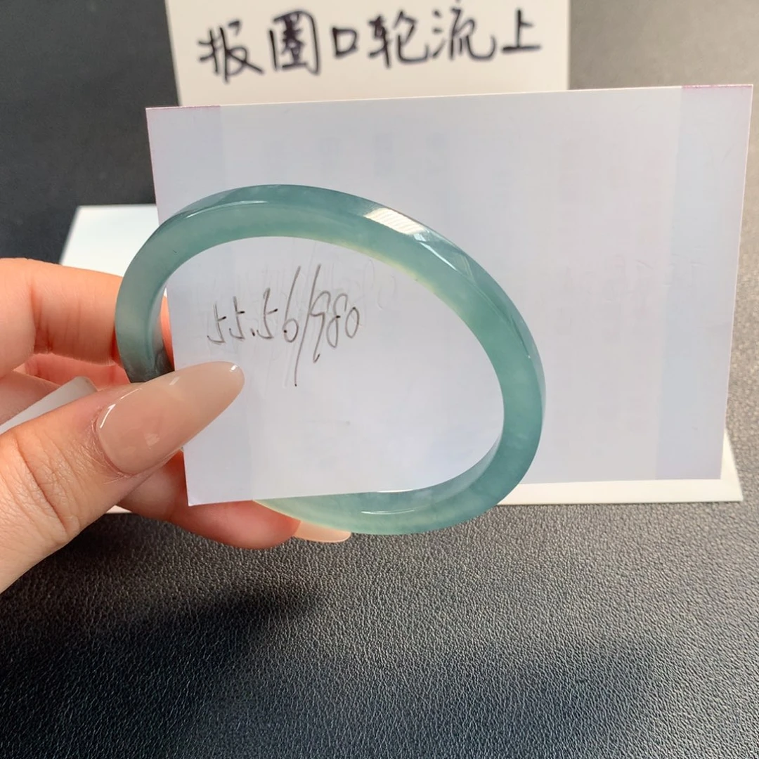 翡翠未镶嵌手镯天然翡翠