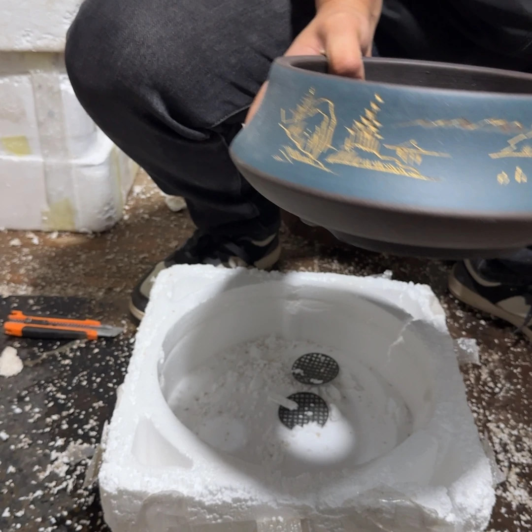 紫砂花盆瑕疵和瑕疵