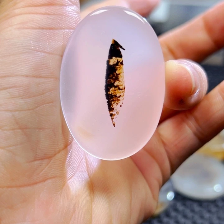 玛瑙/玉髓未镶嵌珠宝半成品