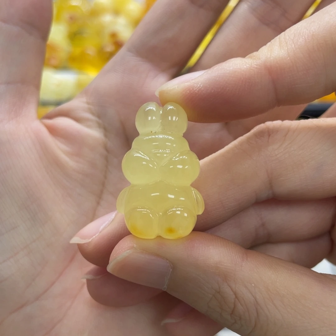 琥珀未镶嵌裸石天然琥珀