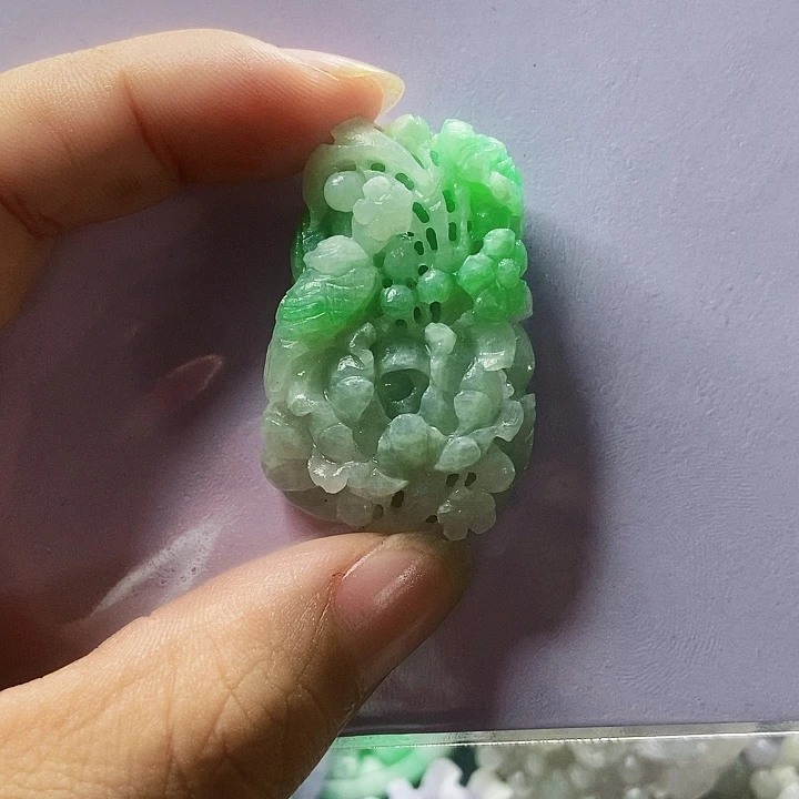 未镶嵌定制翡翠天然翡翠石