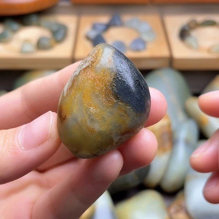 颈饰未镶嵌和田玉5