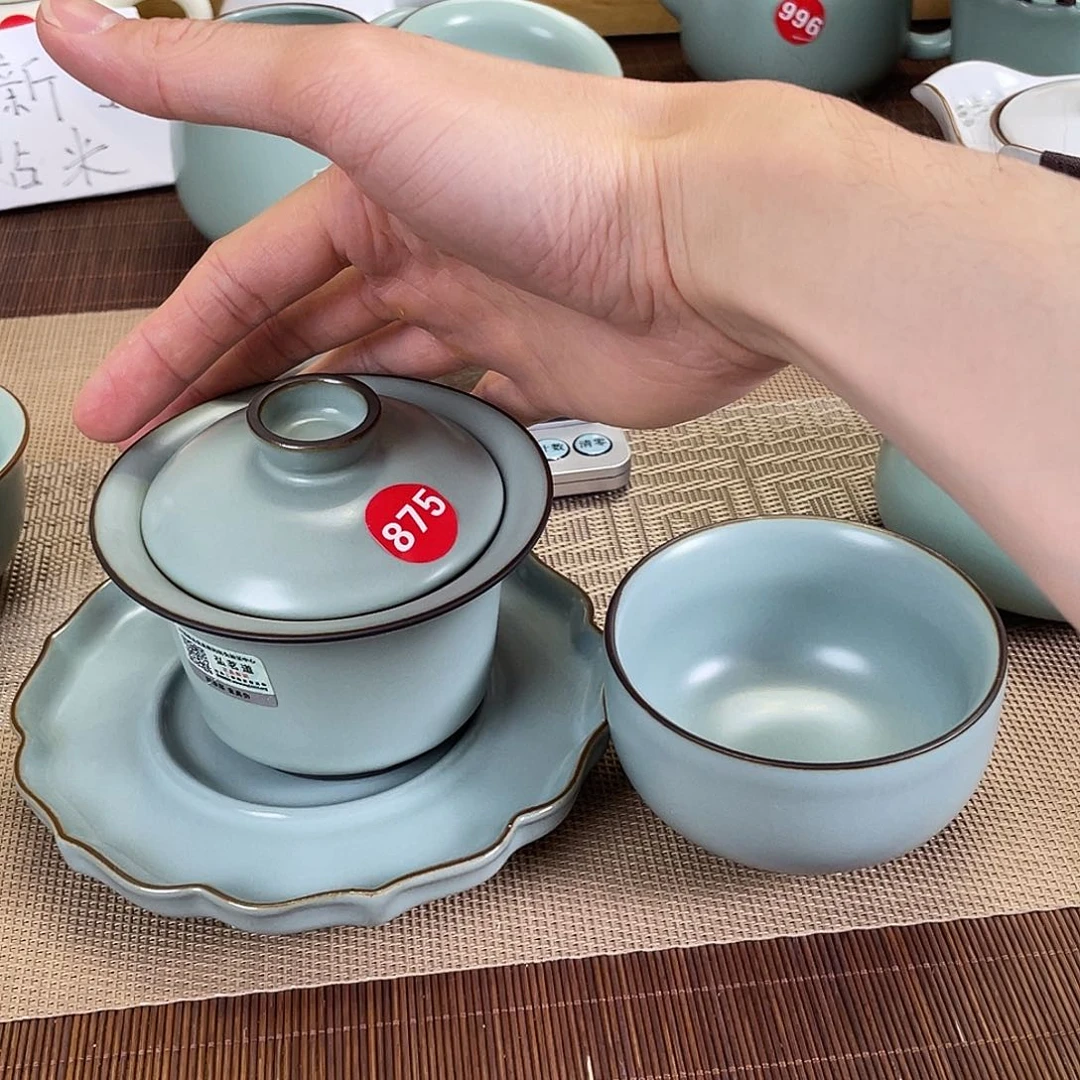 瓷片。。。。。。。。。。。。。。。。。