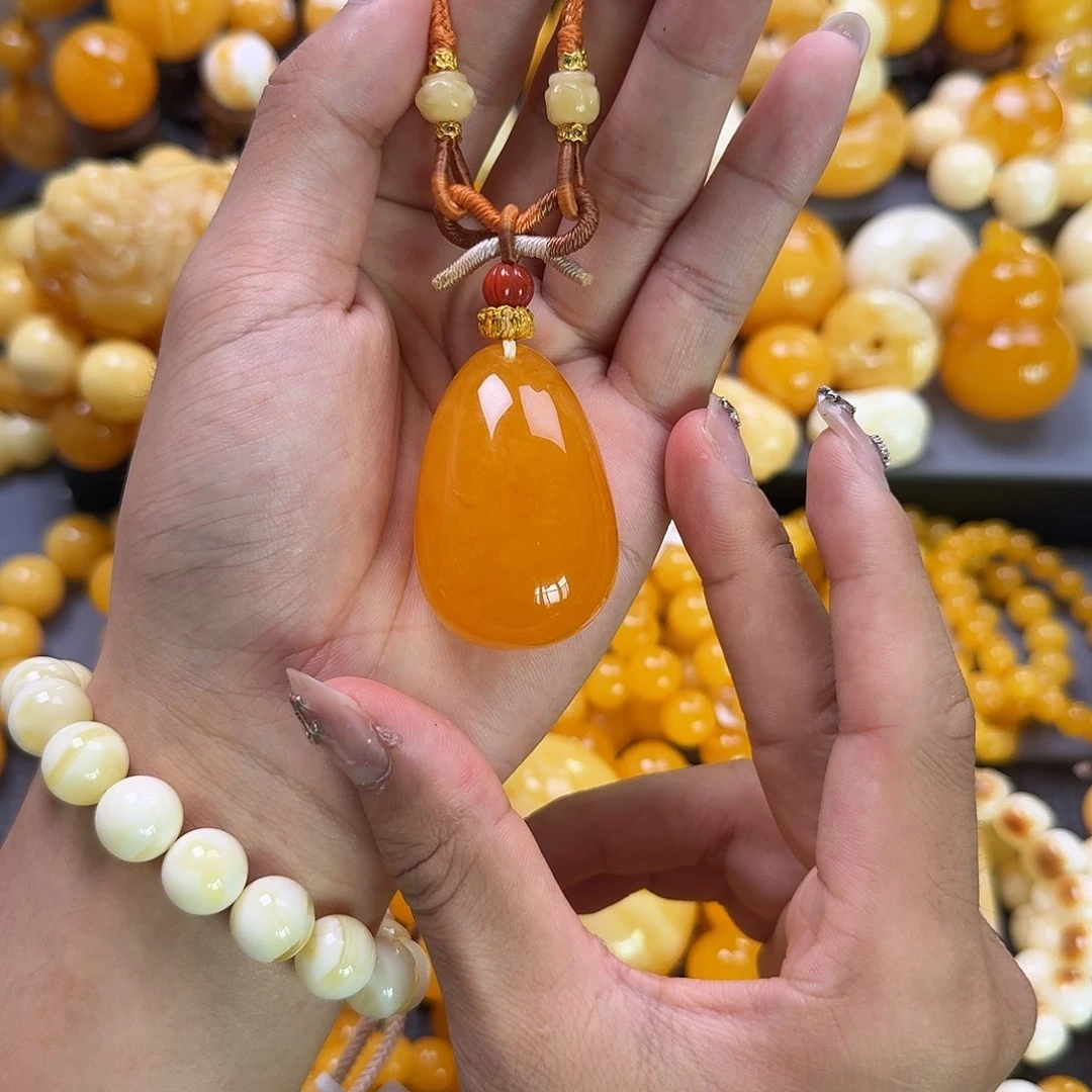 未镶嵌蜜蜡珠宝奇石水滴