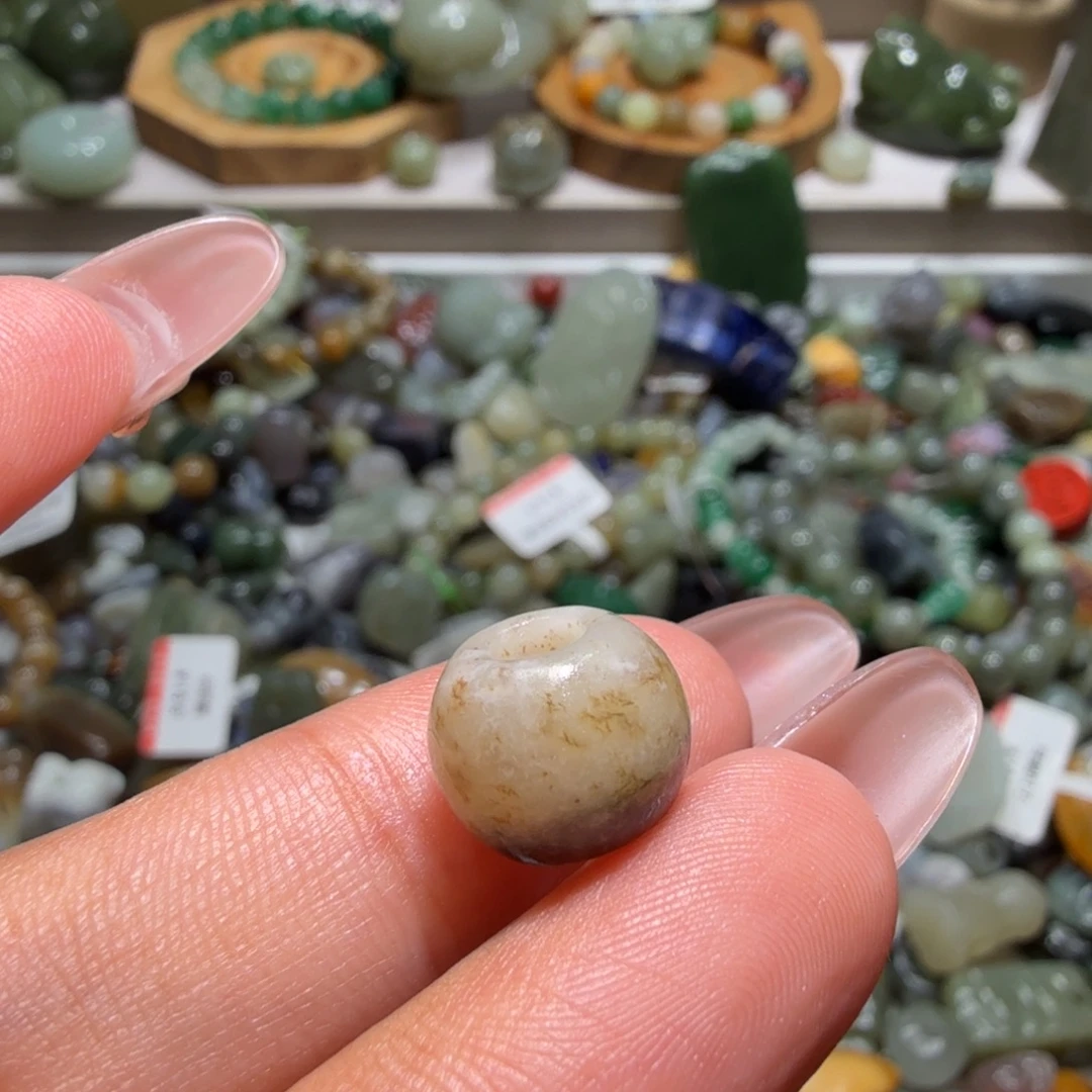 和田玉未镶嵌珠宝奇石