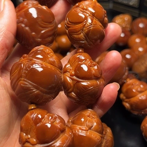 鞍***子手串/手链橄榄核嘟嘟地主财神